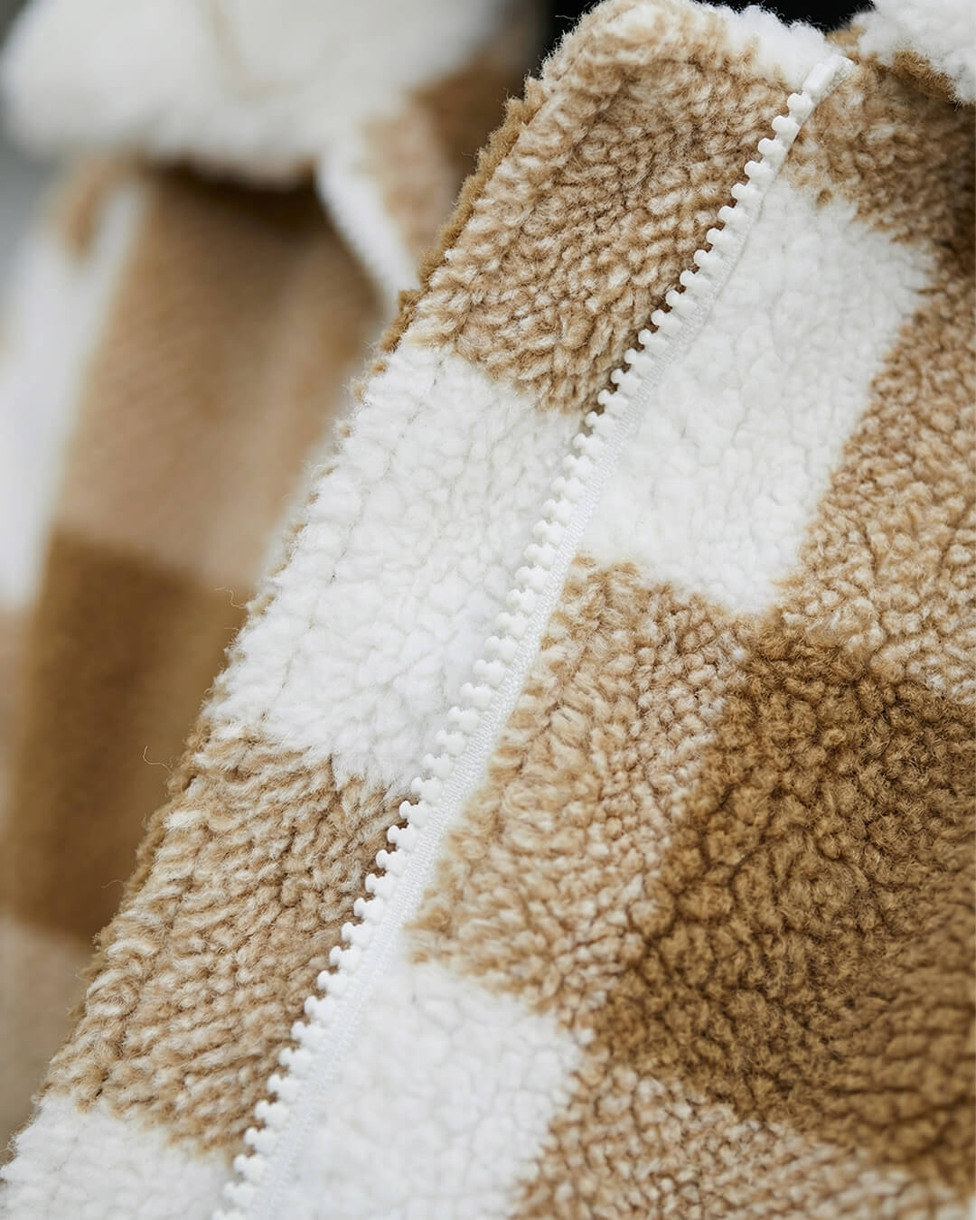 Brown and white grid
